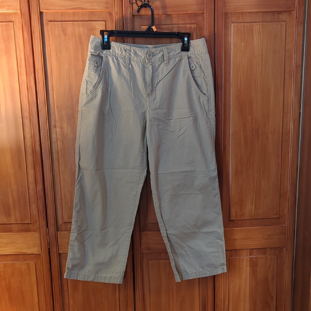 Bass Women's Khaki Capris